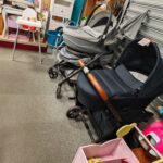 Poussette bébé et enfants. Puériculture